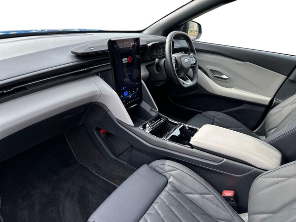 Used Ford Explorer 2025 for sale - 75569616: Photo 11