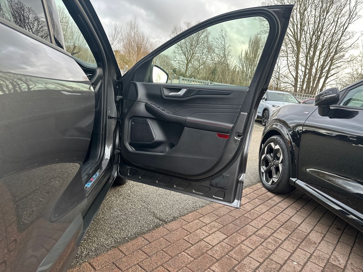 Used Ford Kuga 2023 for sale - 77307441: Photo 35