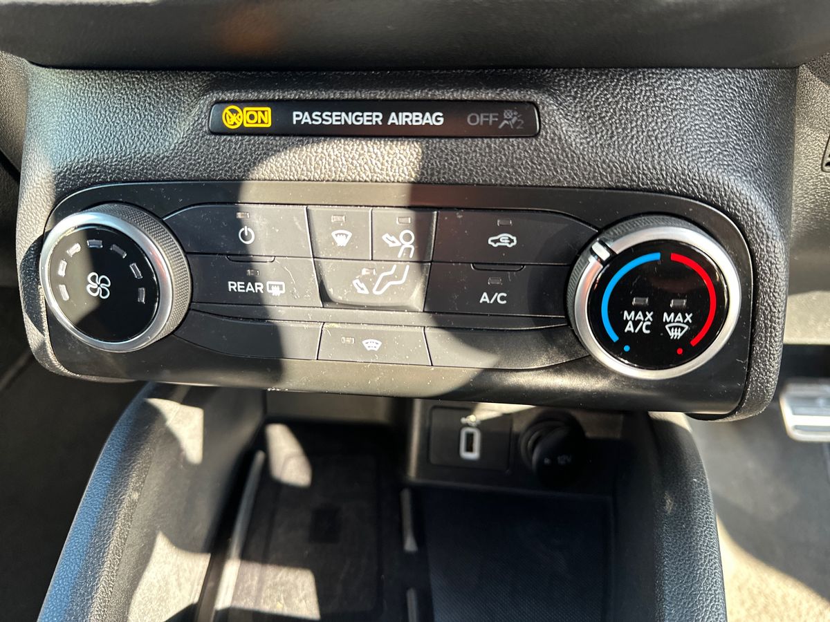 Used Ford Focus 2020 for sale - 78152490: Photo 22