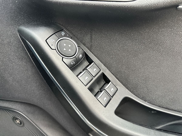 Used Ford Fiesta 2019 for sale - 76244457: Photo 25