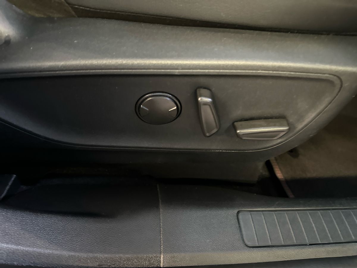 Used Ford Kuga 2023 for sale - 76452082: Photo 30