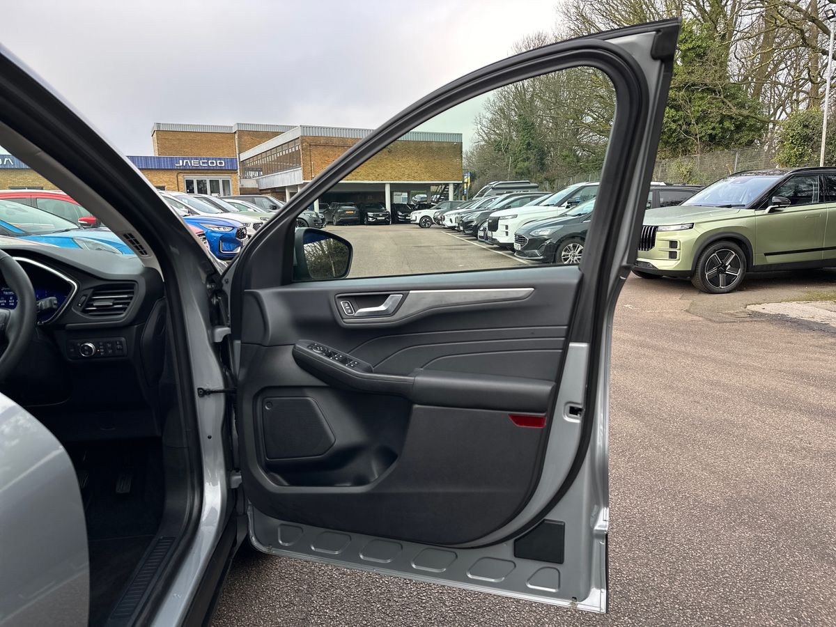 Used Ford Kuga 2022 for sale - 77745738: Photo 35