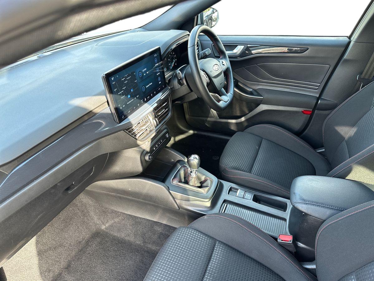 Used Ford Focus 2024 for sale - 76393644: Photo 11