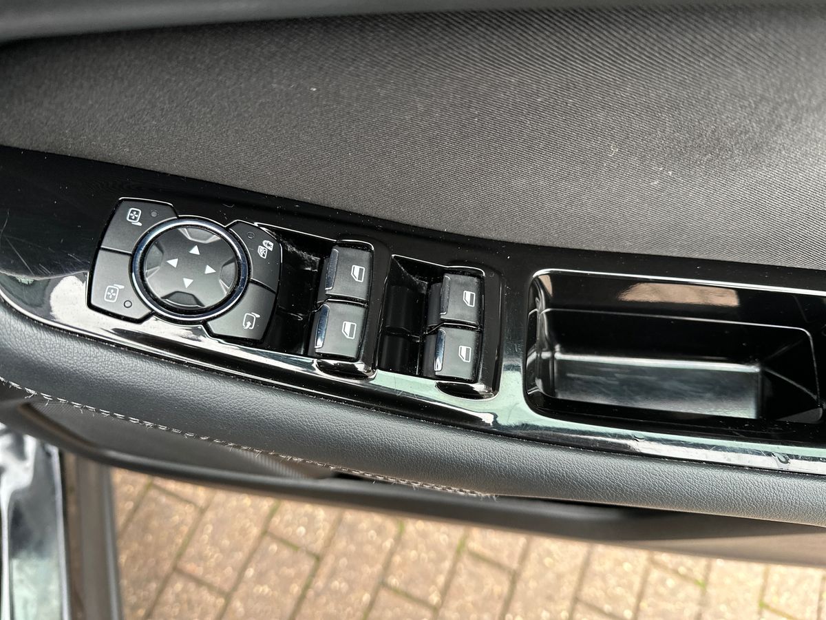 Used Ford Galaxy 2023 for sale - 77745731: Photo 25