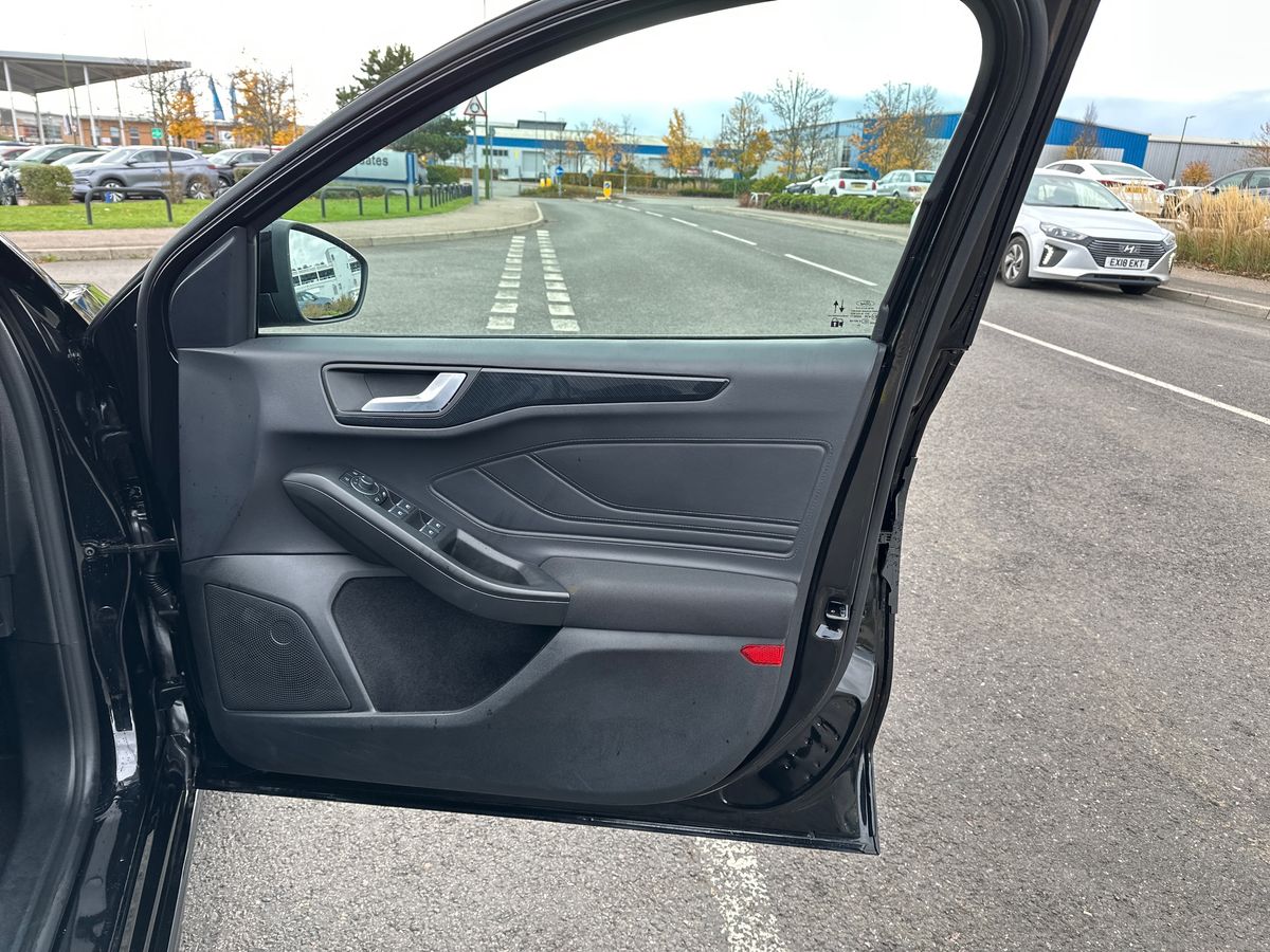 Used Ford Focus 2024 for sale - 76375503: Photo 35