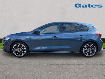 Used Ford Focus 2023 for sale - 78542498: Photo