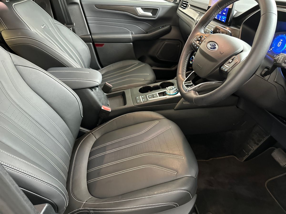 2024 Ford Kuga 5Dr Vignale 2.5 PHEV 225PS 2WD Auto Estate Petrol Parallel PHEV A - Picture 12 of 24