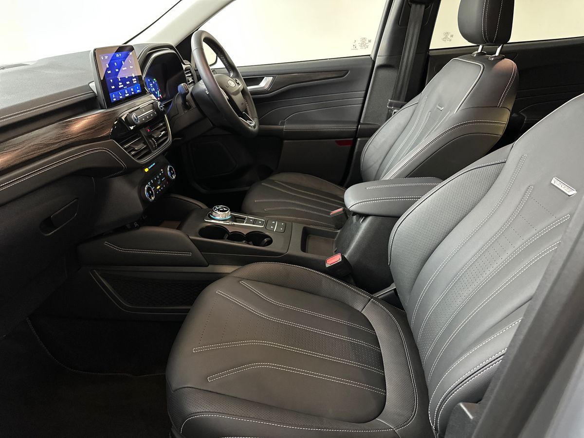 2024 Ford Kuga 5Dr Vignale 2.5 PHEV 225PS 2WD Auto Estate Petrol Parallel PHEV A - Picture 13 of 24