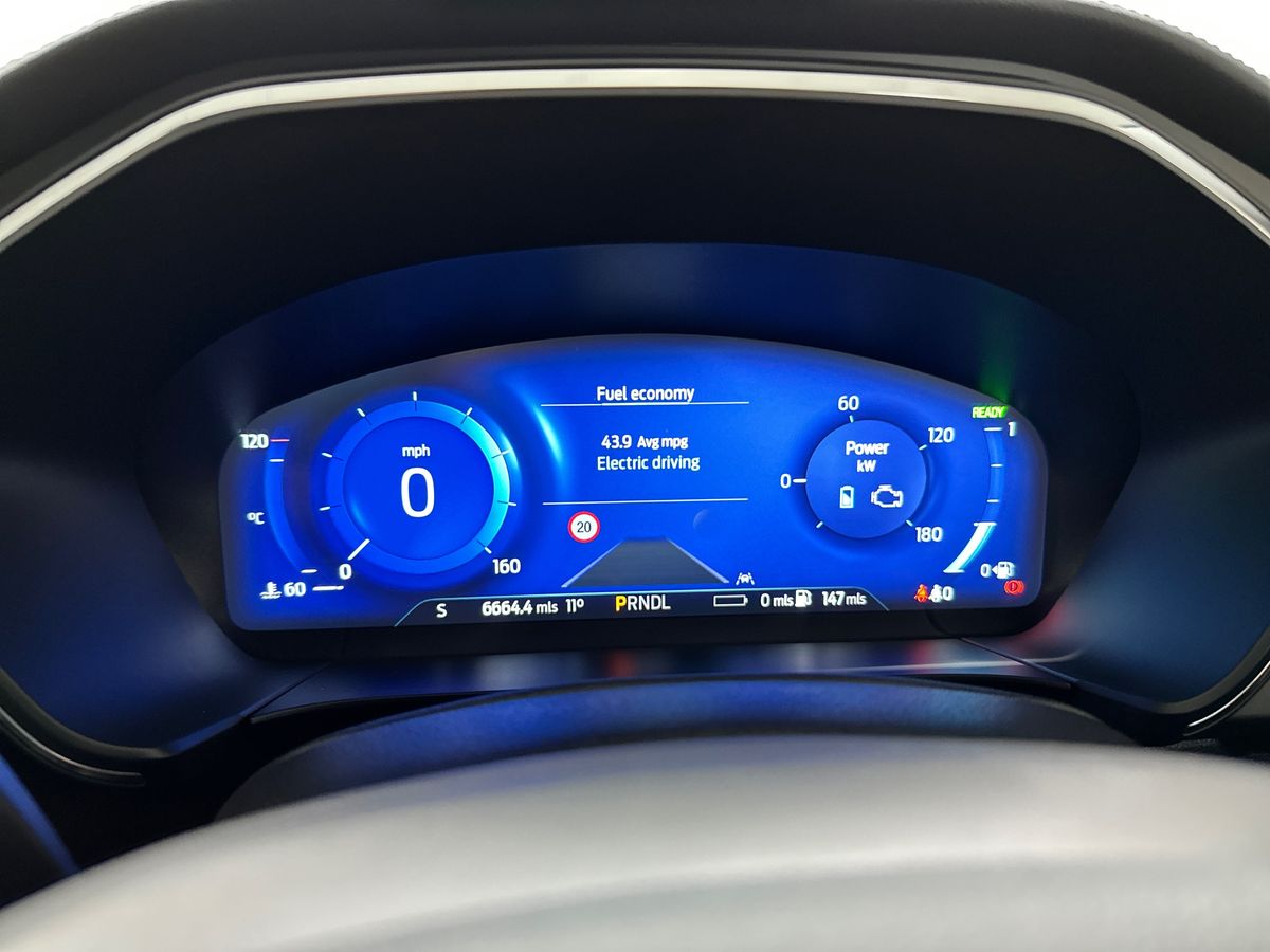 2024 Ford Kuga 5Dr Vignale 2.5 PHEV 225PS 2WD Auto Estate Petrol Parallel PHEV A - Picture 18 of 24