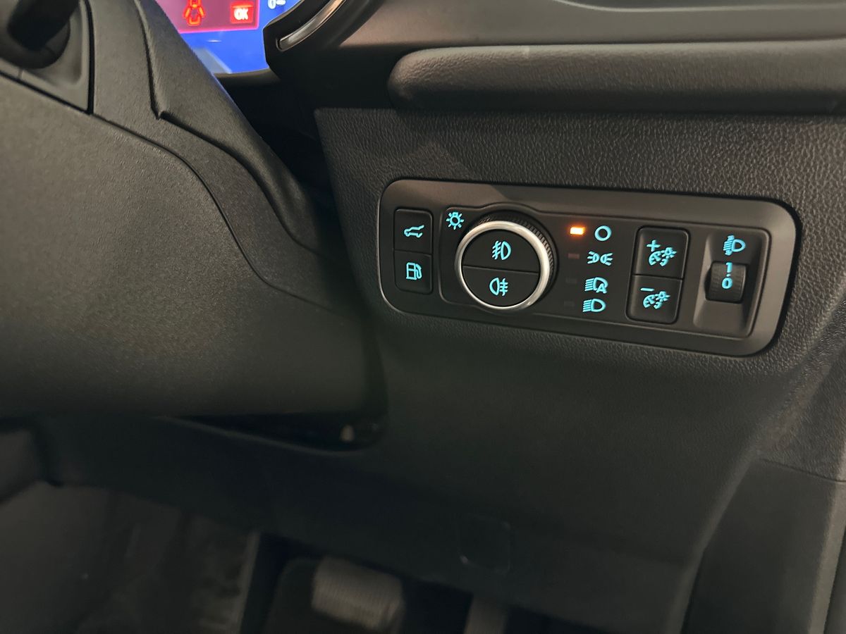2024 Ford Kuga 5Dr Vignale 2.5 PHEV 225PS 2WD Auto Estate Petrol Parallel PHEV A - Picture 23 of 24