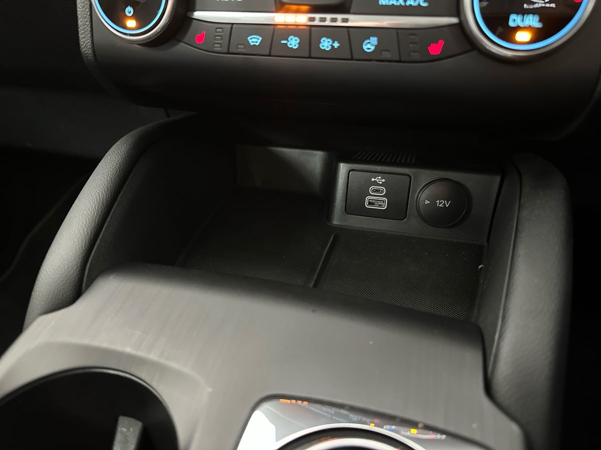 2024 Ford Kuga 5Dr Vignale 2.5 PHEV 225PS 2WD Auto Estate Petrol Parallel PHEV A - Picture 24 of 24