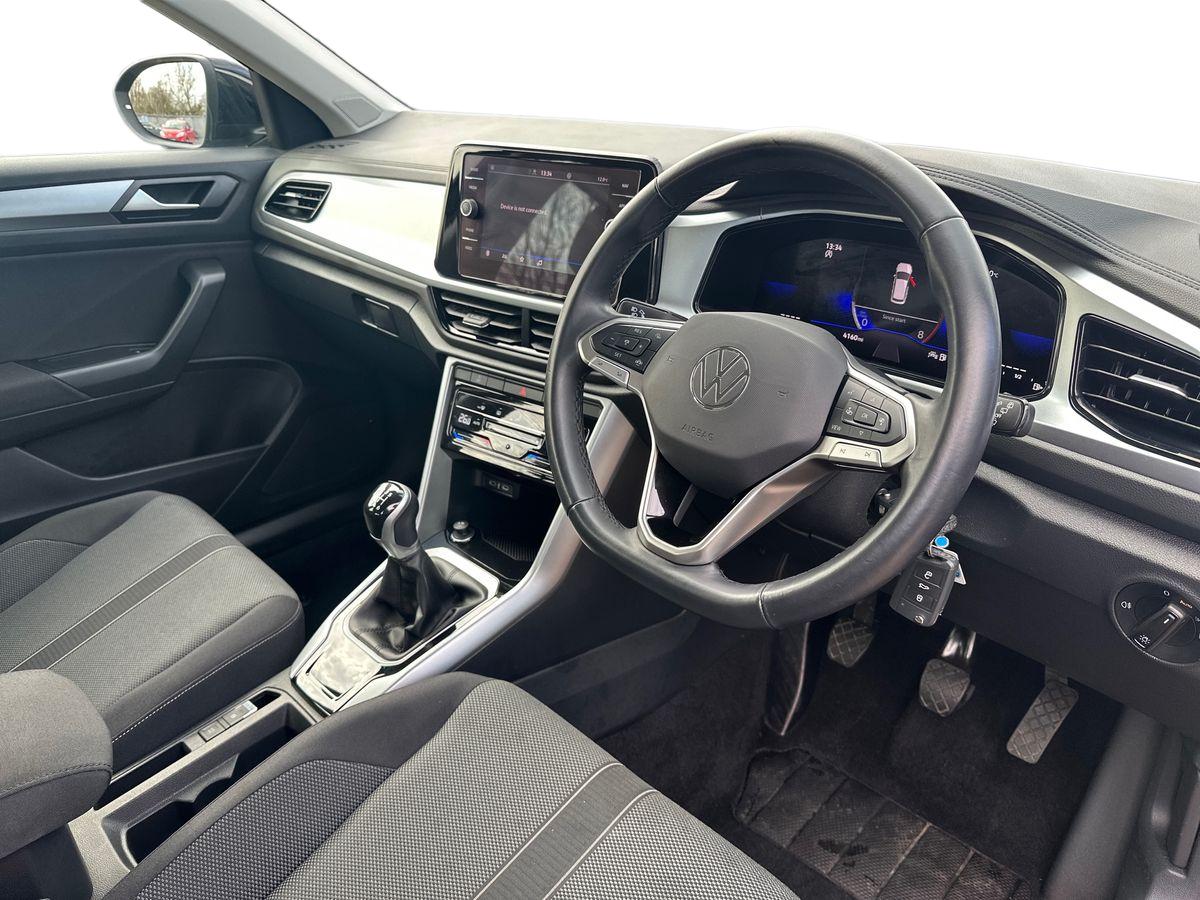 Used Volkswagen T-Roc 2023 for sale - 77903215: Photo 10