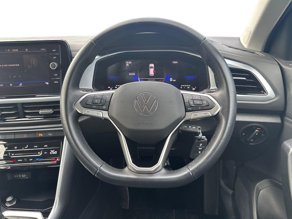 Used Volkswagen T-Roc 2023 for sale - 77903215: Photo 17