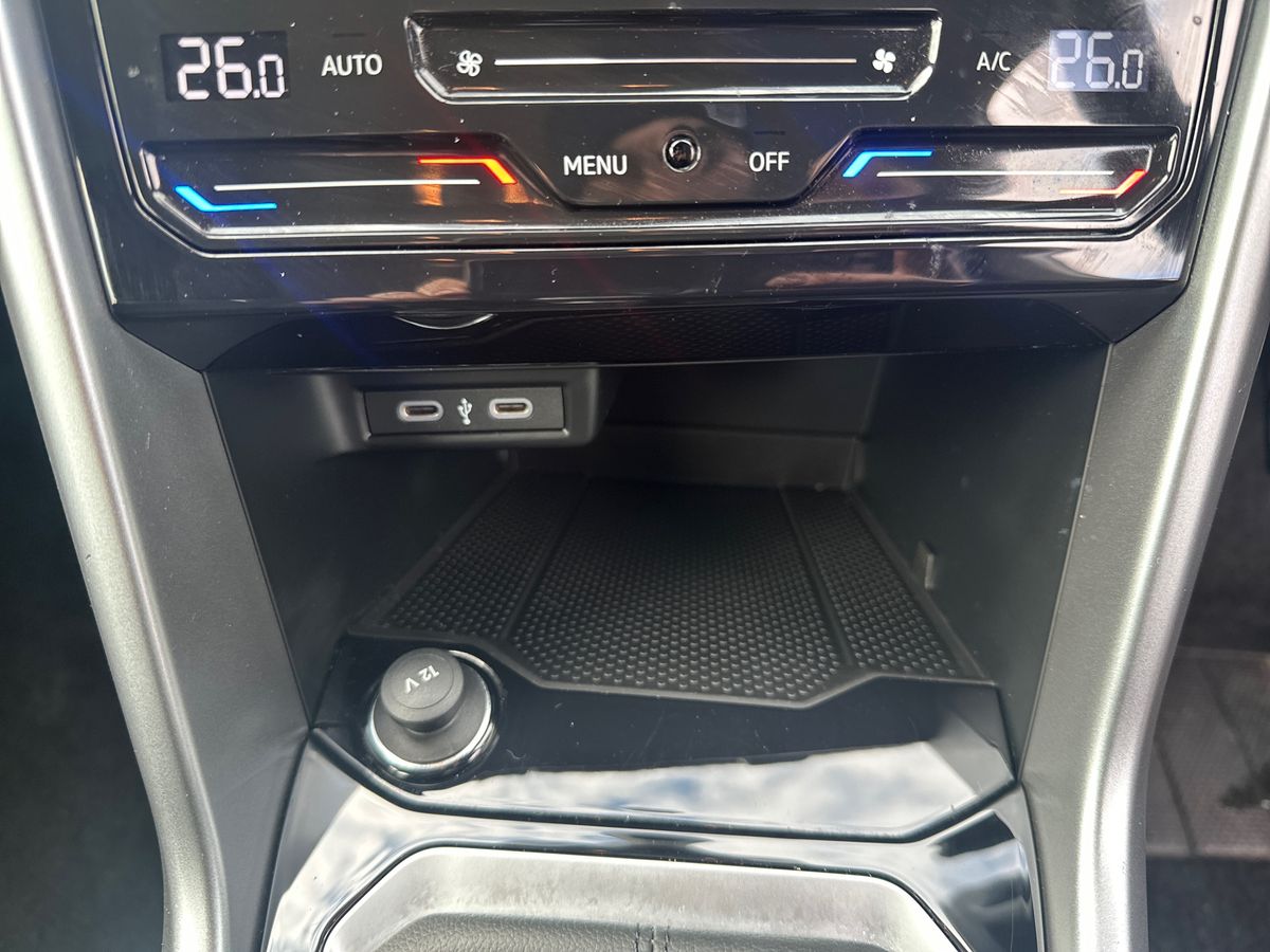 Used Volkswagen T-Roc 2023 for sale - 77903215: Photo 24