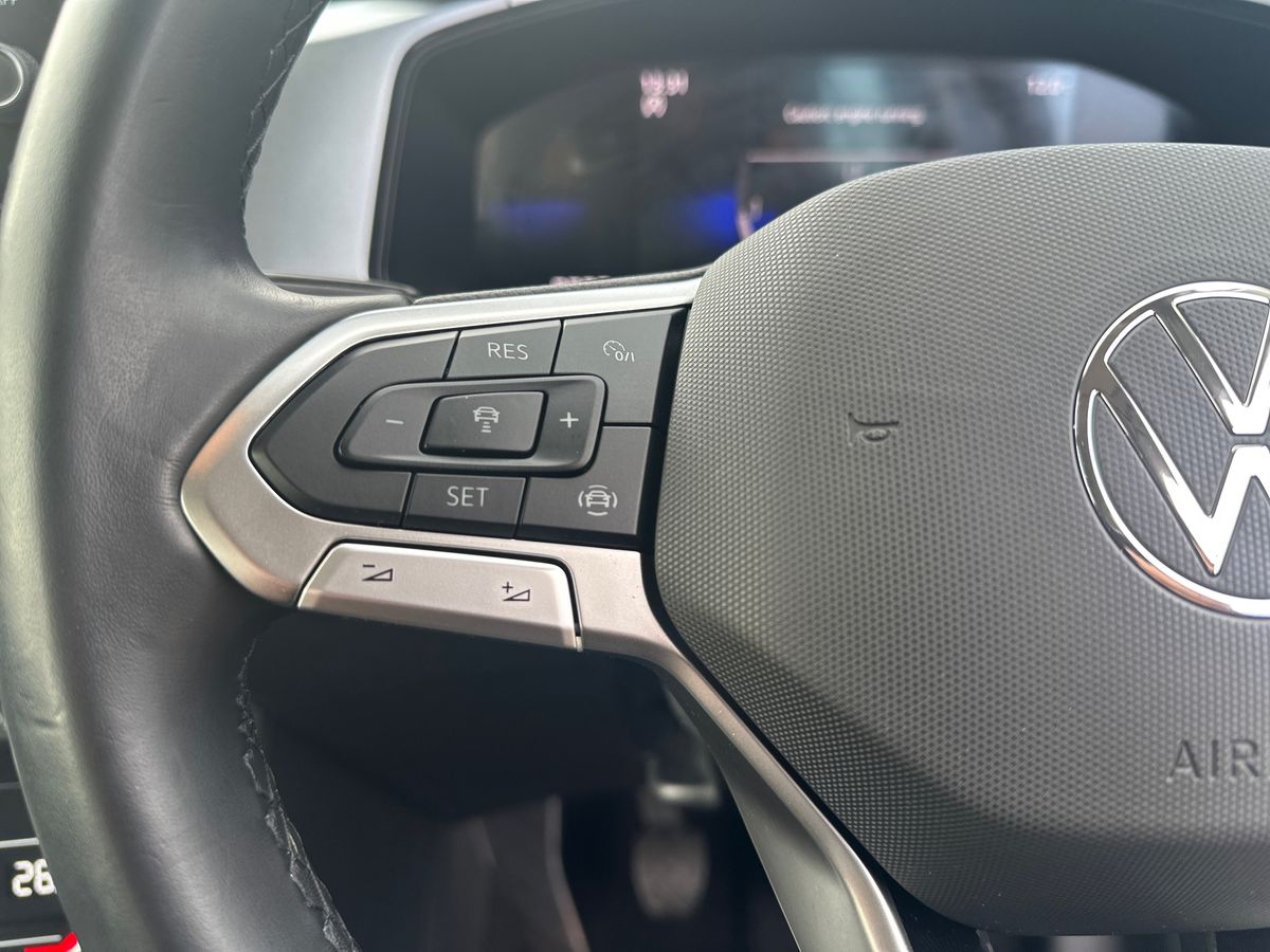 Used Volkswagen T-Roc 2023 for sale - 77903215: Photo 26