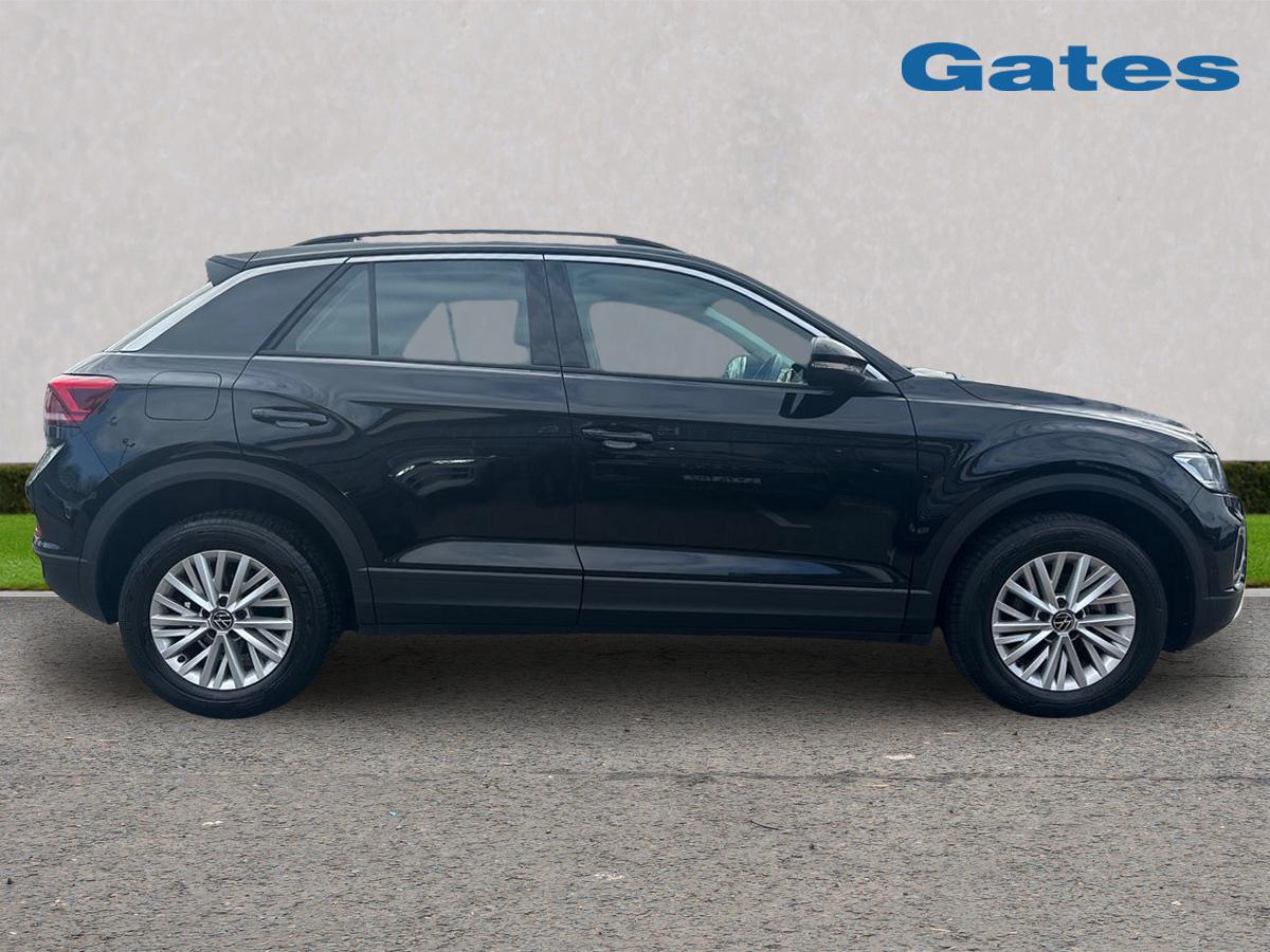 Used Volkswagen T-Roc 2023 for sale - 77903215: Photo 8