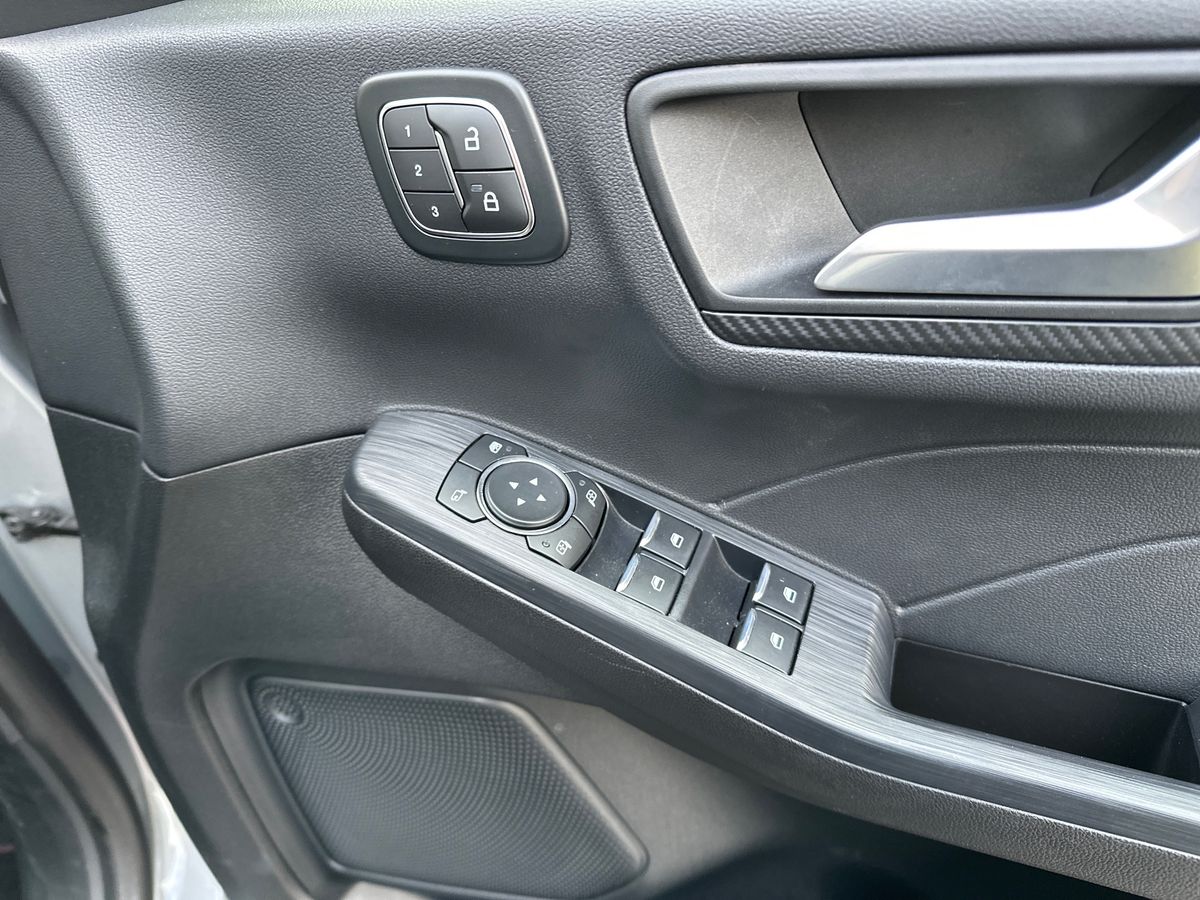 Used Ford Kuga 2025 for sale - 77373026: Photo 25