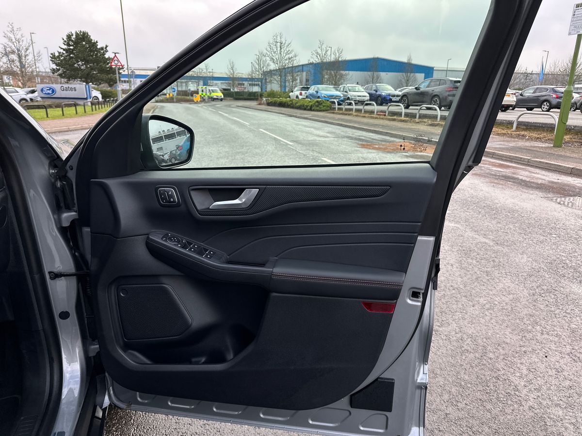 Used Ford Kuga 2025 for sale - 77373026: Photo 35