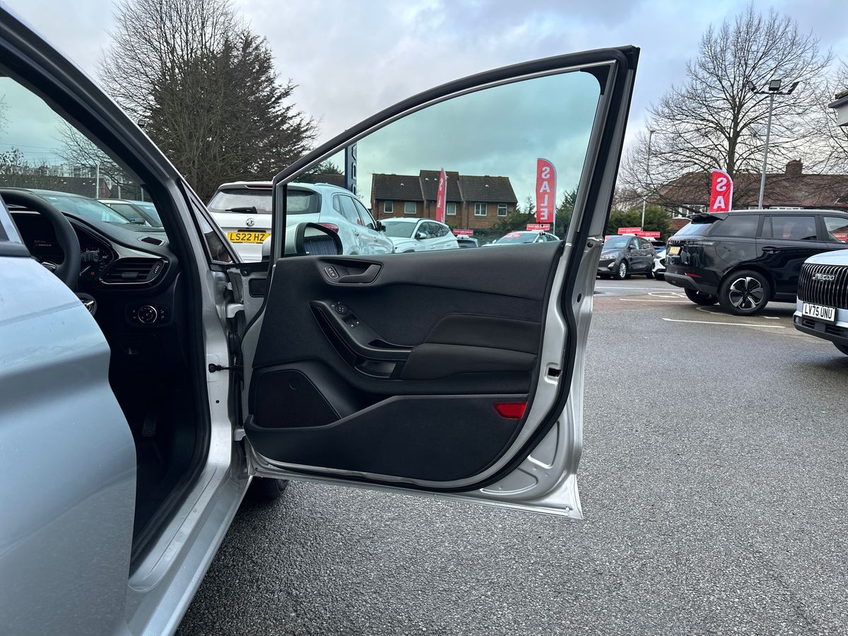 Used Ford Fiesta 2022 for sale - 77321423: Photo 35