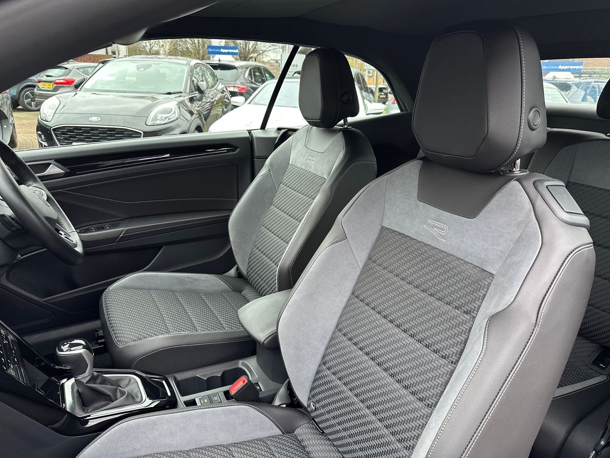 Used Volkswagen T-Roc 2023 for sale - 77565441: Photo 13