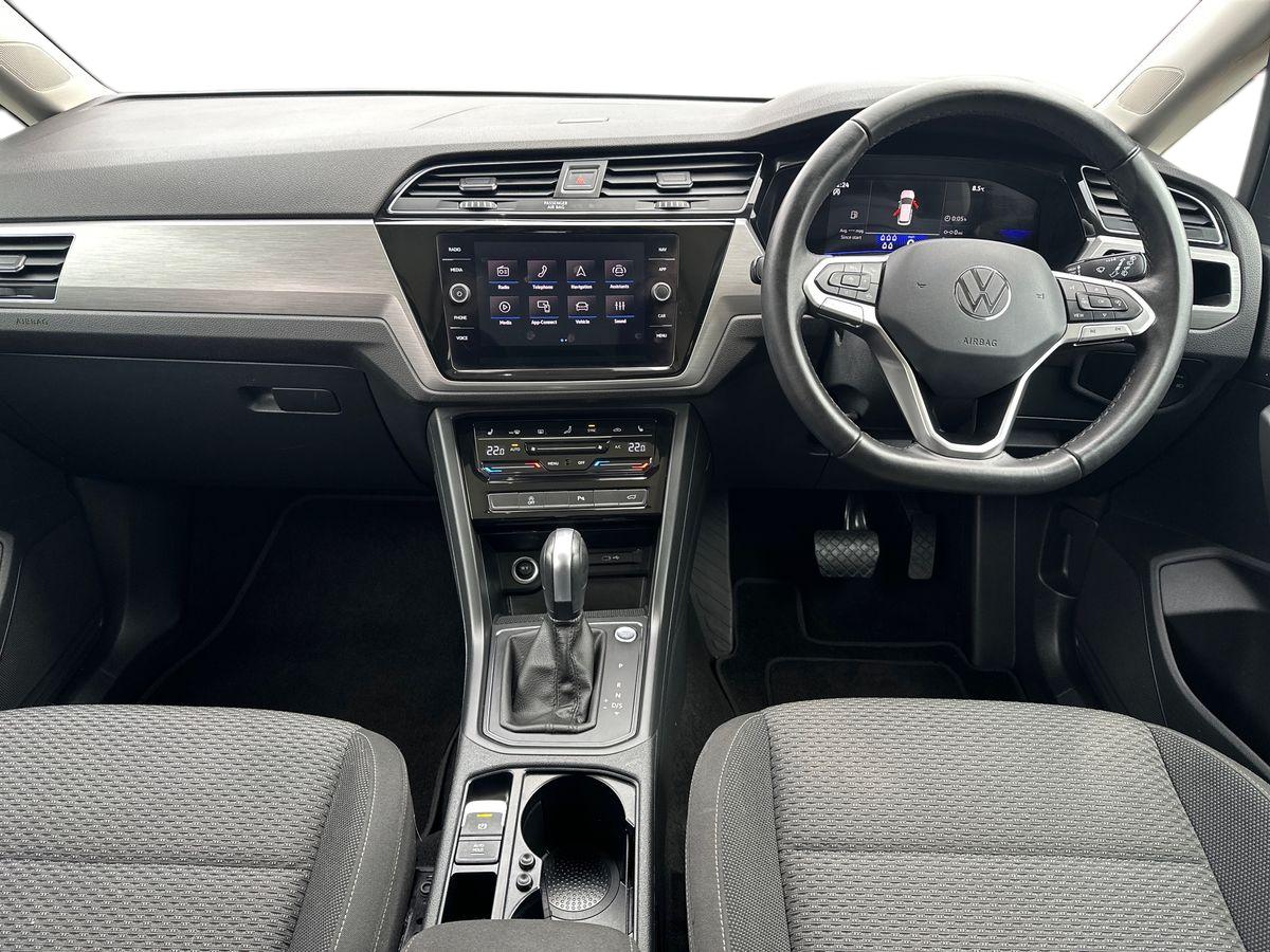 Used Volkswagen Touran 2024 for sale - 77492638: Photo 15