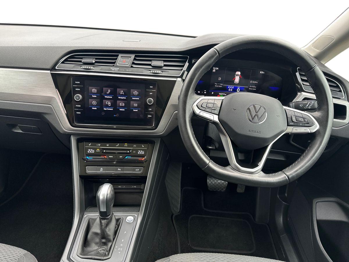 Used Volkswagen Touran 2024 for sale - 77492638: Photo 16