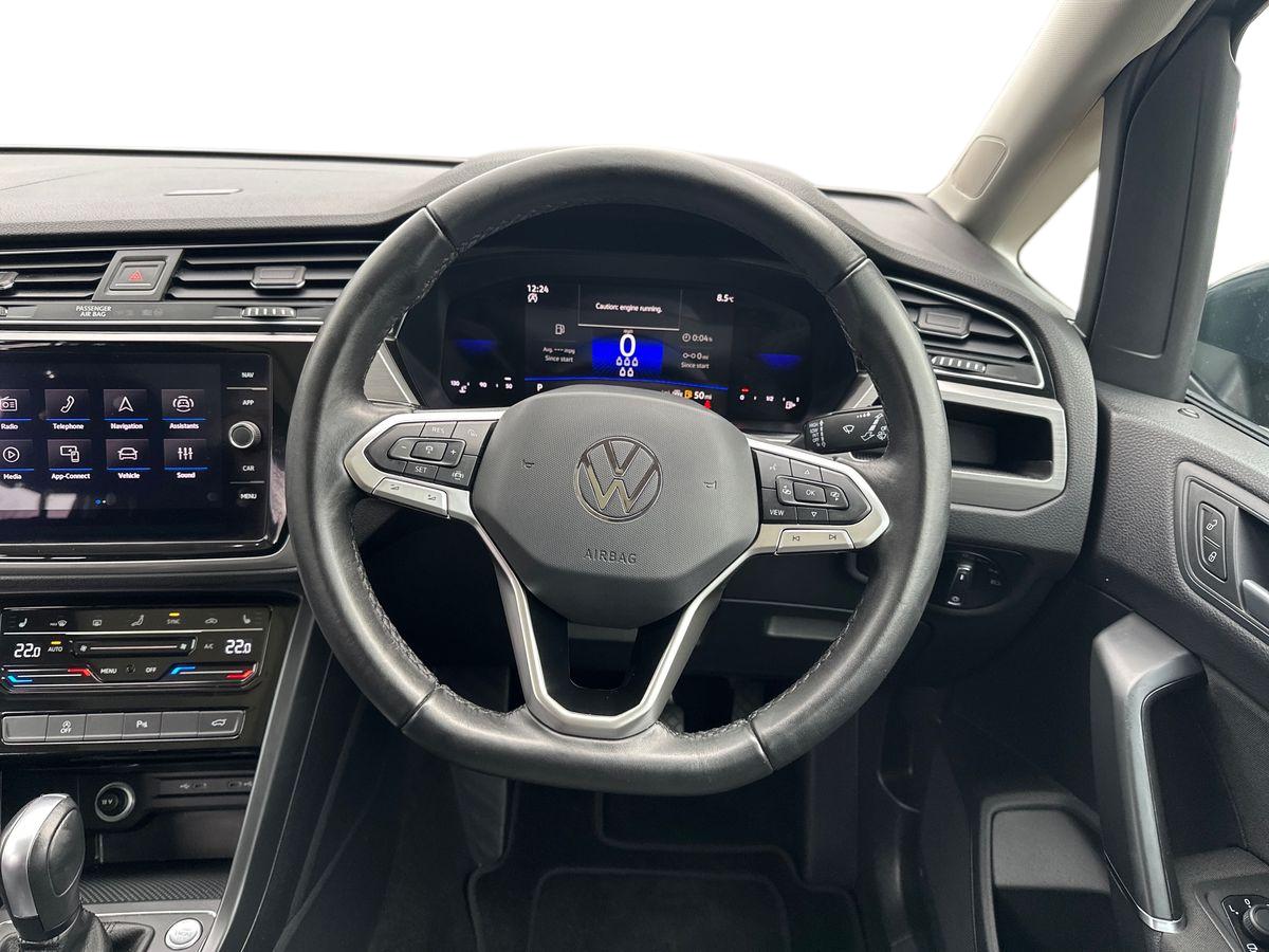 Used Volkswagen Touran 2024 for sale - 77492638: Photo 17