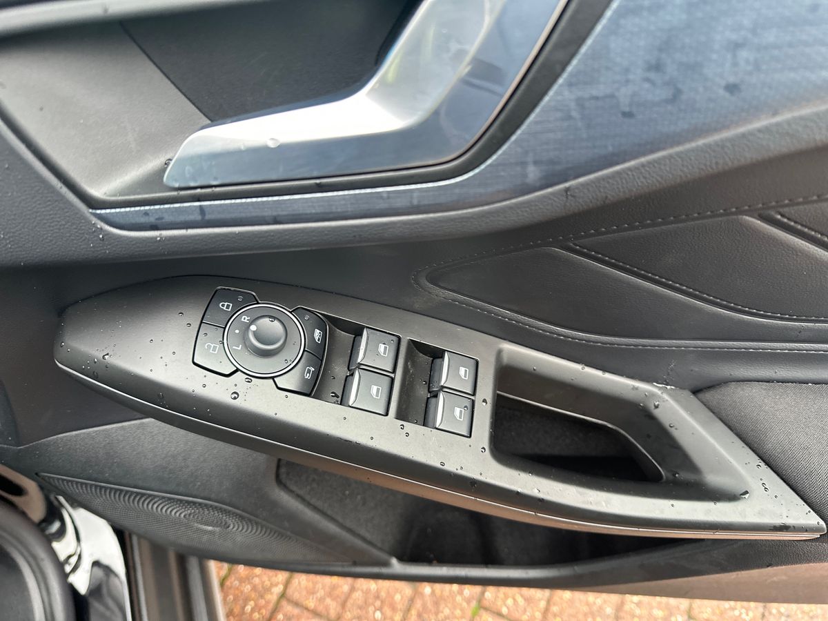 Used Ford Focus 2024 for sale - 76328032: Photo 25