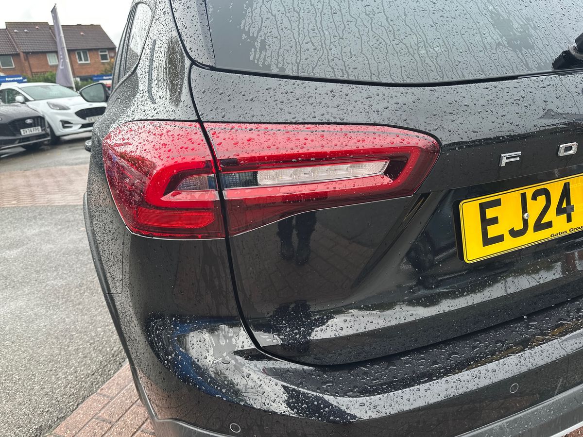 Used Ford Focus 2024 for sale - 76328032: Photo 33
