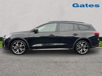 Used Ford Focus 2024 for sale - 76328032: Photo