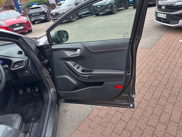 Used Ford Puma 2023 for sale - 76261671: Photo 35