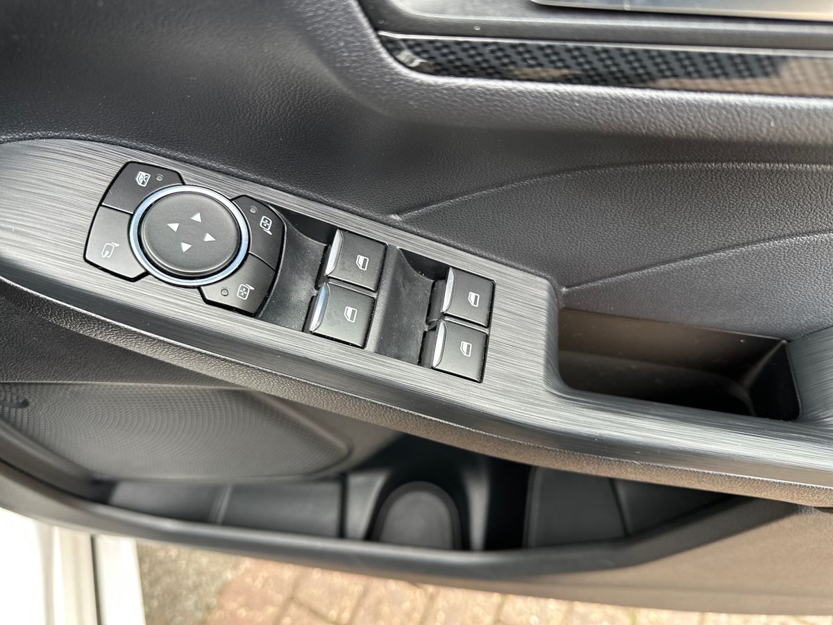 Used Ford Kuga 2022 for sale - 77745727: Photo 25