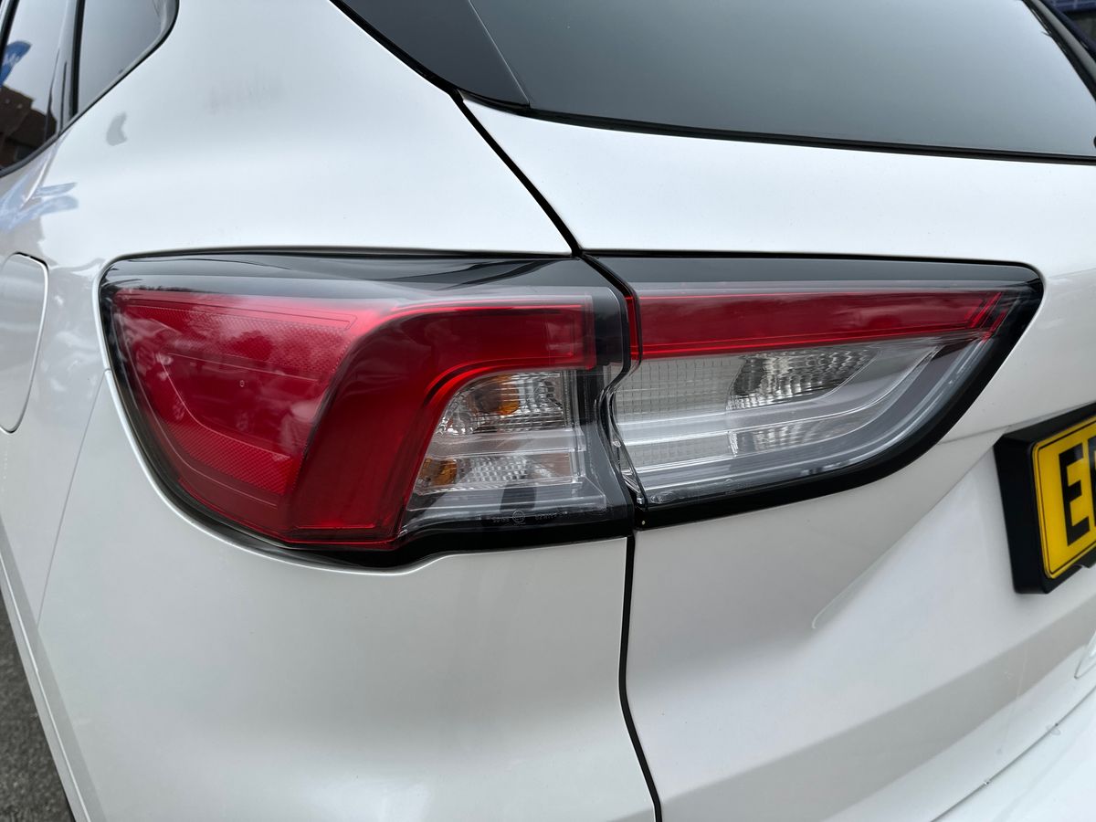 Used Ford Kuga 2022 for sale - 77745727: Photo 33