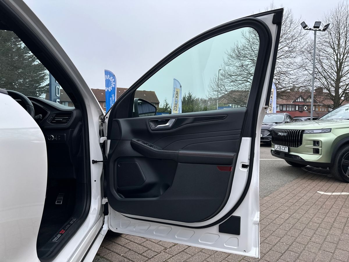 Used Ford Kuga 2022 for sale - 77745727: Photo 35