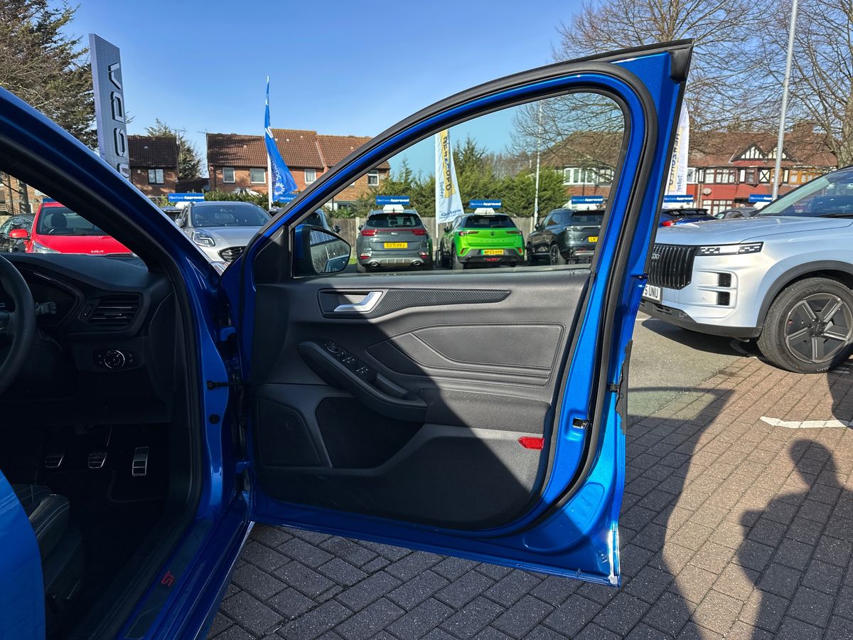 Used Ford Focus 2024 for sale - 77581271: Photo 35