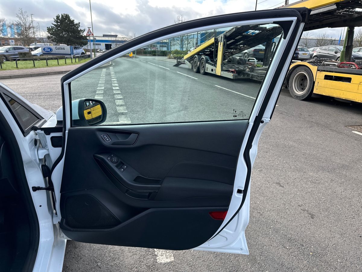 Used Ford Fiesta 2022 for sale - 77833400: Photo 35