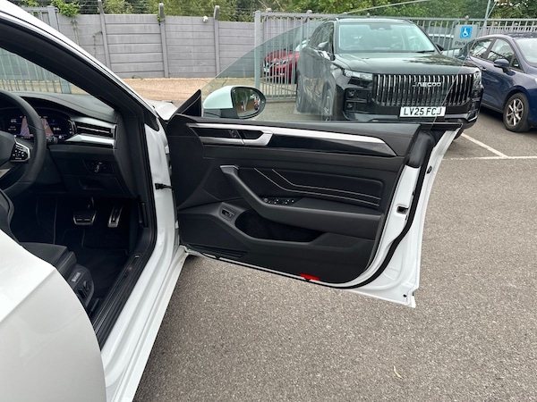 Used Volkswagen Arteon 2024 for sale - 75409431: Photo 35