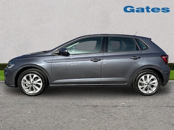 Used Volkswagen Polo 2024 for sale - 77965011: Photo