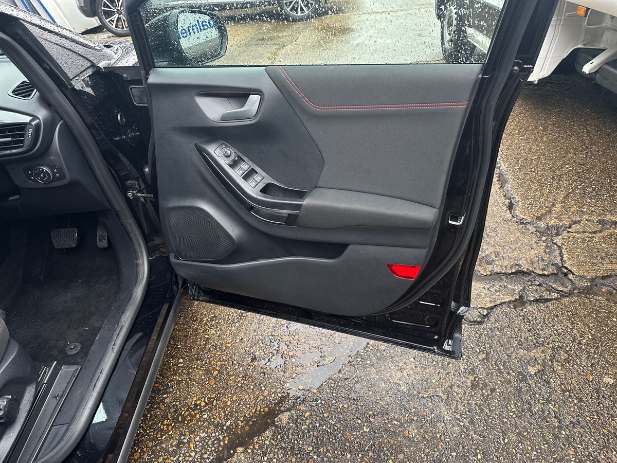 Used Ford Puma 2023 for sale - 76328058: Photo 35