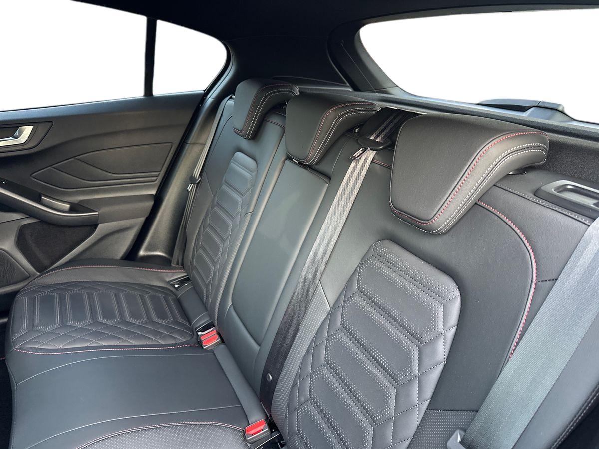 Used Ford Focus 2024 for sale - 77890055: Photo 14