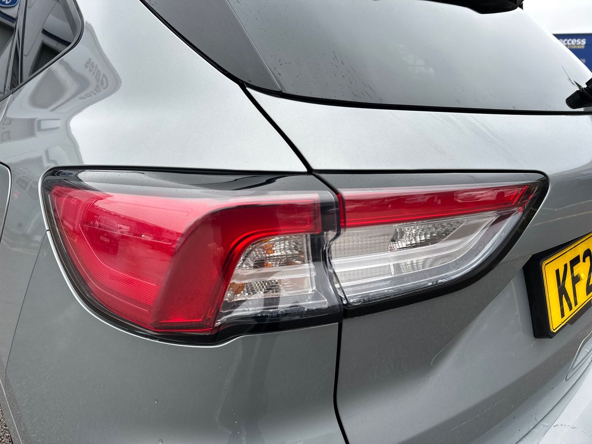 Used Ford Kuga 2023 for sale - 77556810: Photo 33