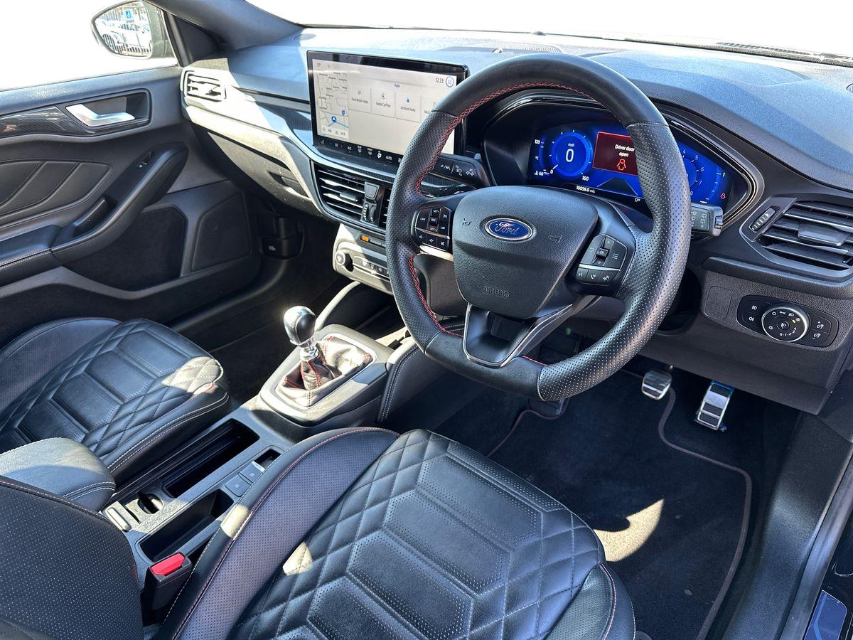 Used Ford Focus 2023 for sale - 77934277: Photo 10
