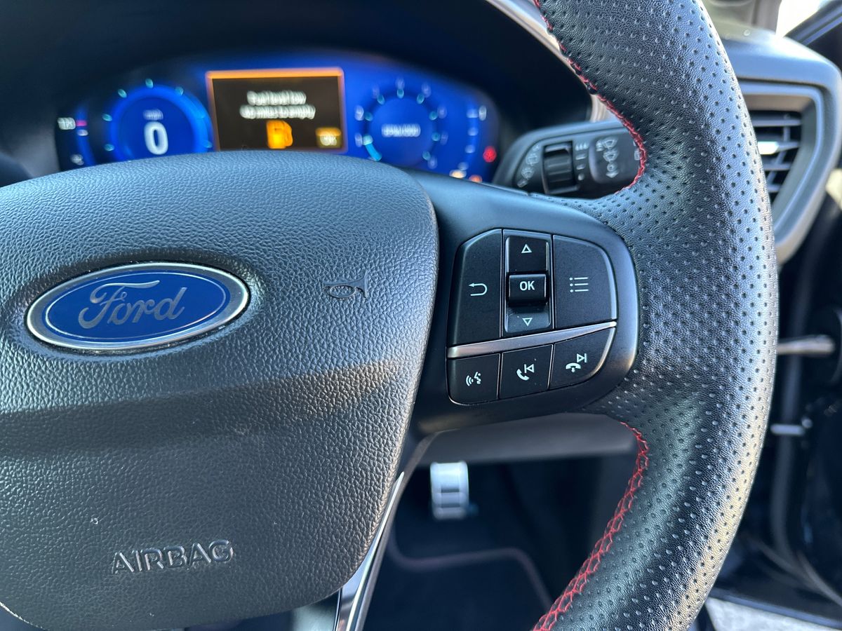 Used Ford Focus 2023 for sale - 77934277: Photo 27