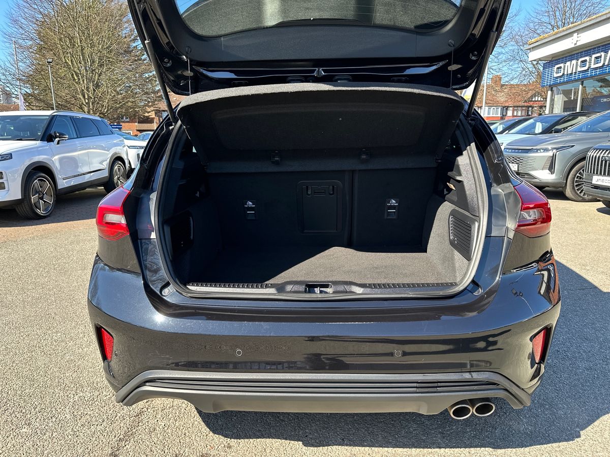 Used Ford Focus 2023 for sale - 77934277: Photo 34