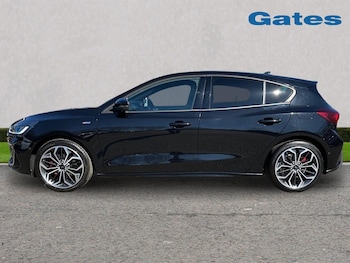 Used Ford Focus 2023 for sale - 77934277: Photo