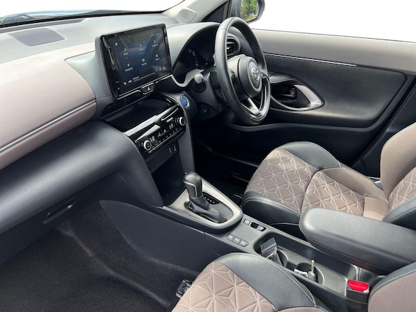 Used Toyota Yaris Cross 2023 for sale - 76099953: Photo 11