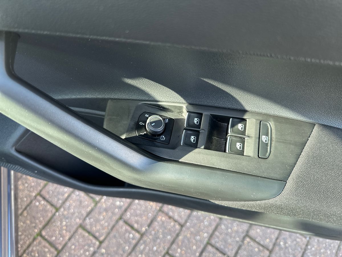 Used Volkswagen Polo 2024 for sale - 77771133: Photo 25