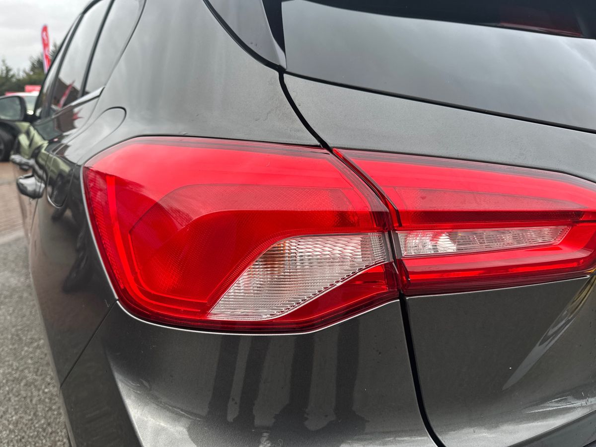 Used Ford Focus 2021 for sale - 77360539: Photo 33