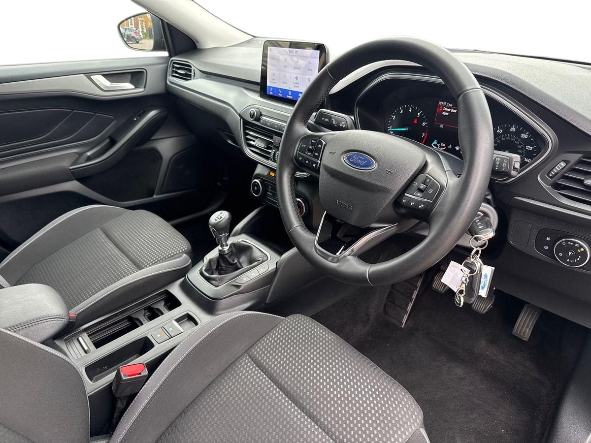 Used Ford Focus 2022 for sale - 76717231: Photo 10