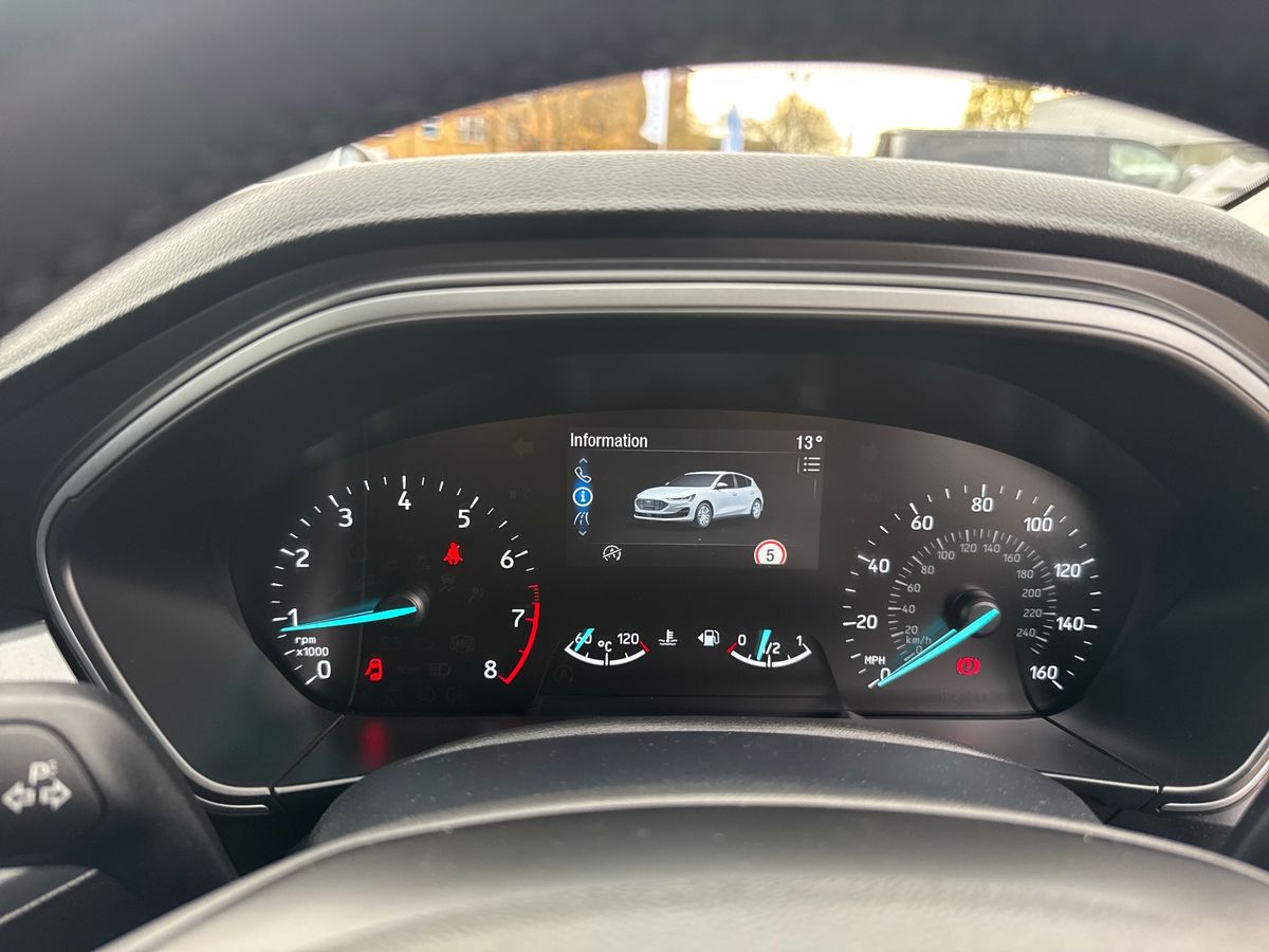 Used Ford Focus 2022 for sale - 76717231: Photo 18